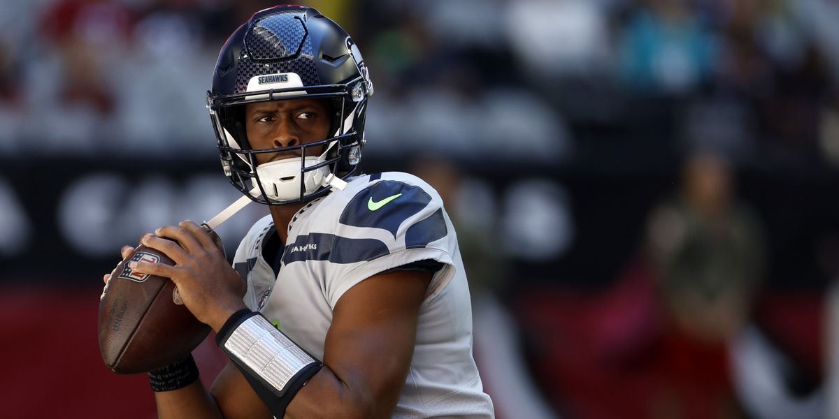 The one thing Geno Smith is doing under Shane Waldron that Russell Wilson didn’t