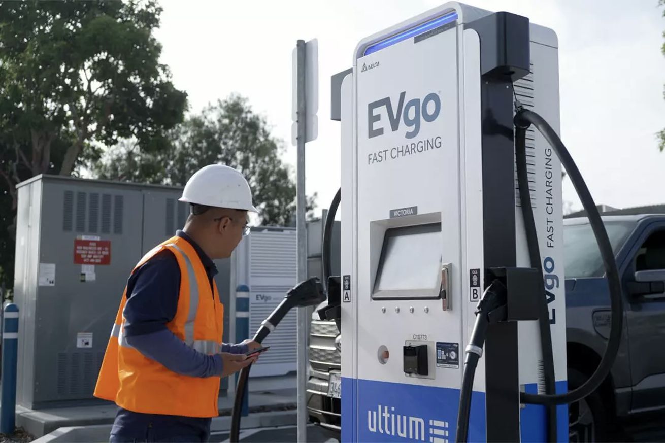 EVgo is trying to turn around complaints about slow, broken EV chargers