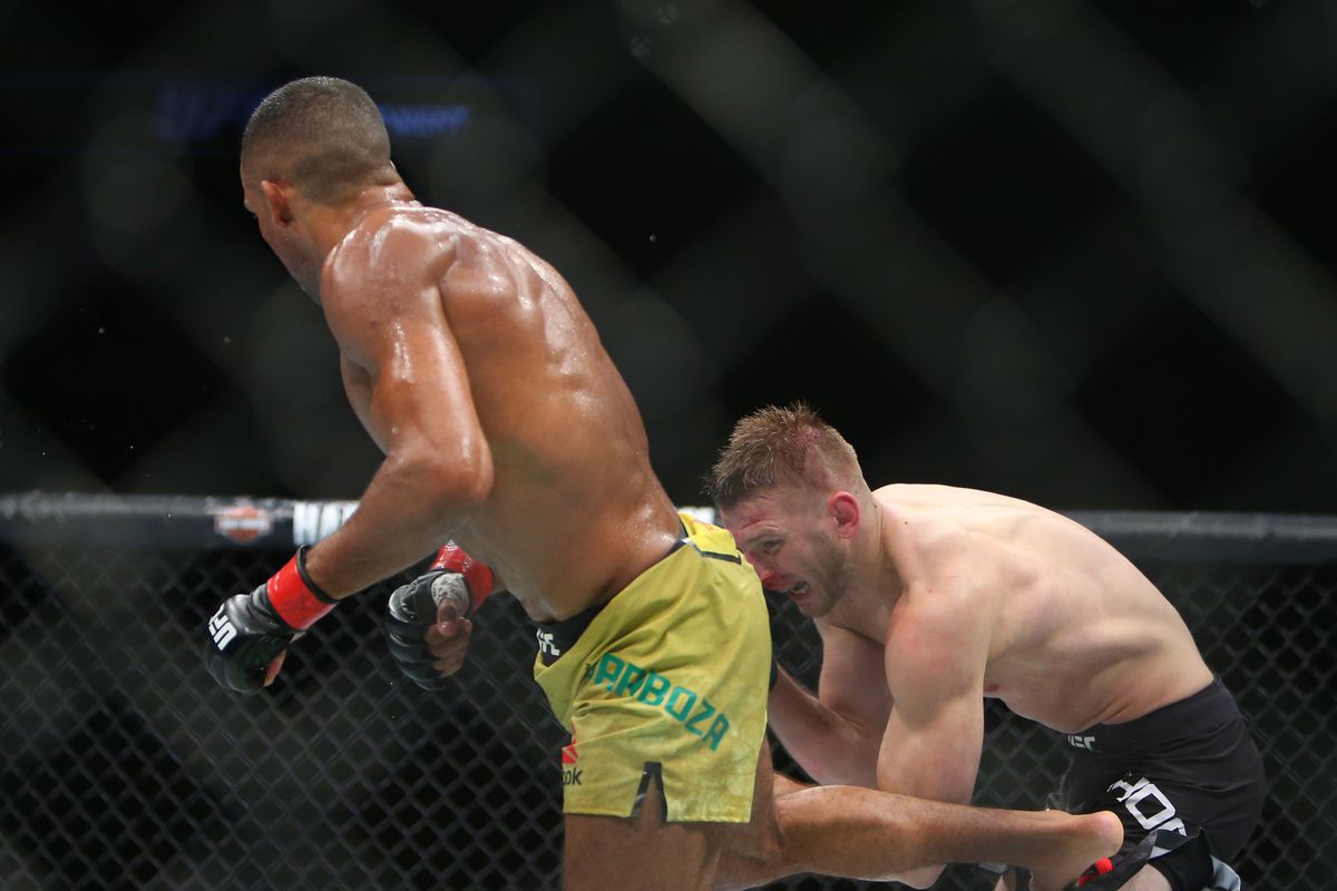 MMA: UFC Fight Night-Milwaukee-Barboza vs Hooker