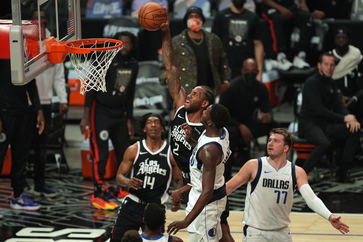 NBA: Dallas Mavericks at Los Angeles Clippers