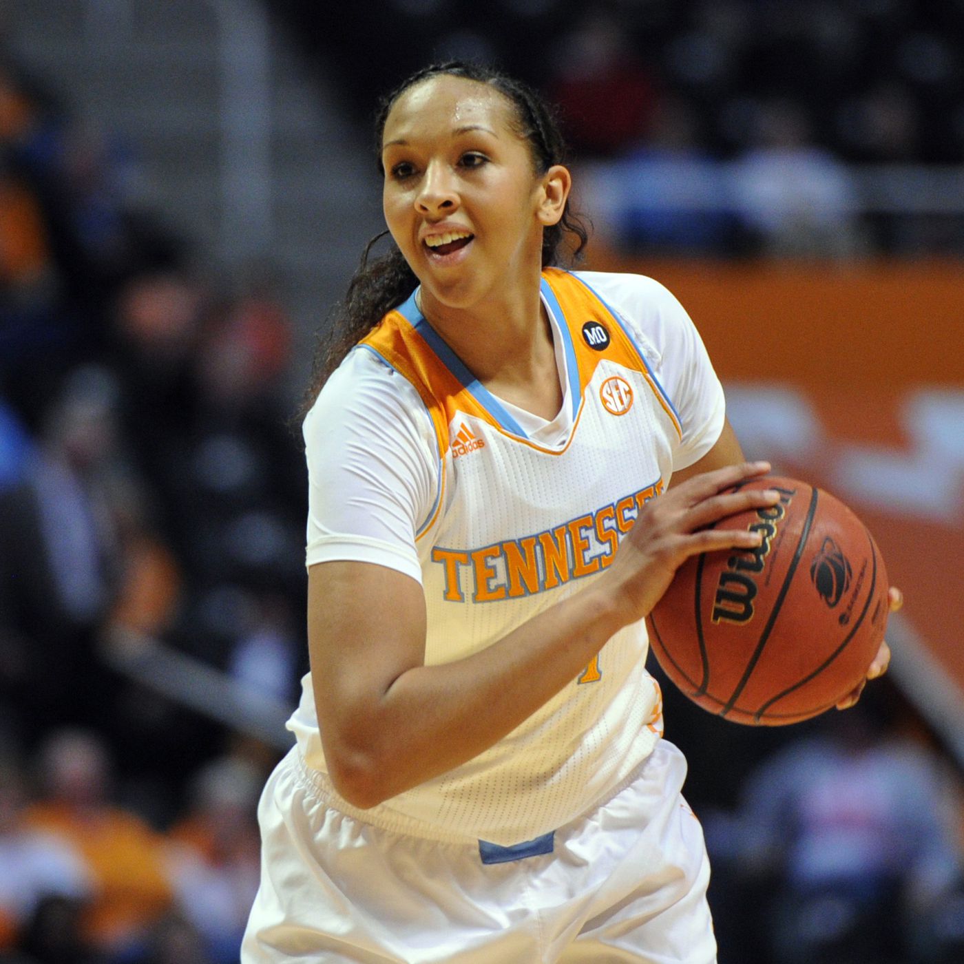 Tennessee Lady Vols Center Mercedes Russell To Have Surgery On Other Foot Swish Appeal