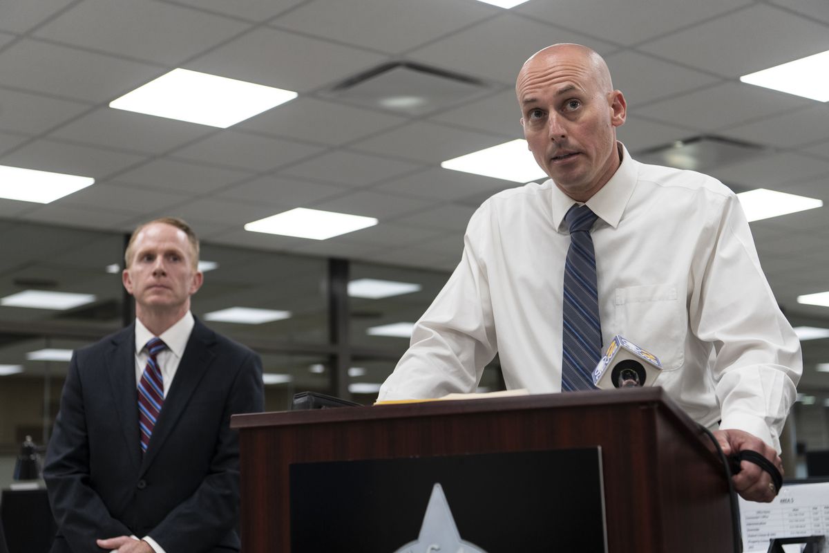 Area Five Commander Eric Winstrom, right, updates reporters on the slaying of a 18-year-old Walgreens employee on Sunday, Tuesday, Sept. 8, 2020. | Tyler LaRiviere/Sun-Times
