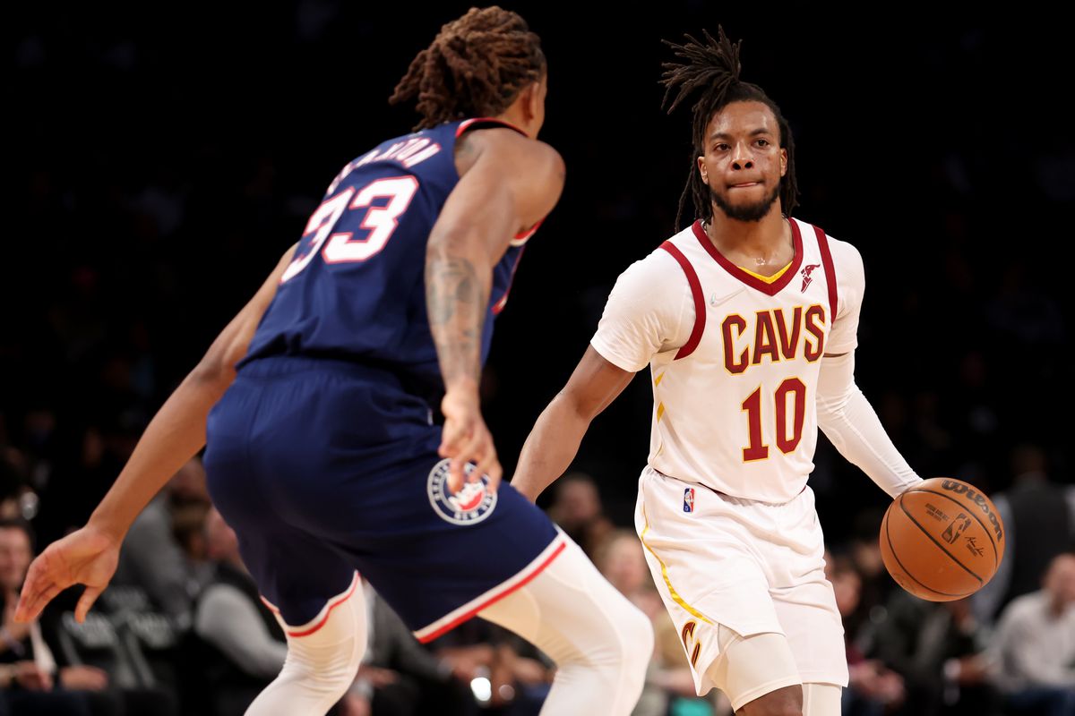 Cleveland Cavaliers guard Darius Garland (10) controls the ball against Brooklyn Nets forward Nic Claxton (33) during the first quarter at Barclays Center.