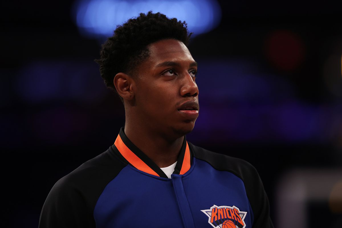 RJ Barrett #9 of the New York Knicks looks on during pregame warm-ups prior to the game against the Phoenix Suns at Madison Square Garden on November 26, 2021 in New York City.&nbsp;