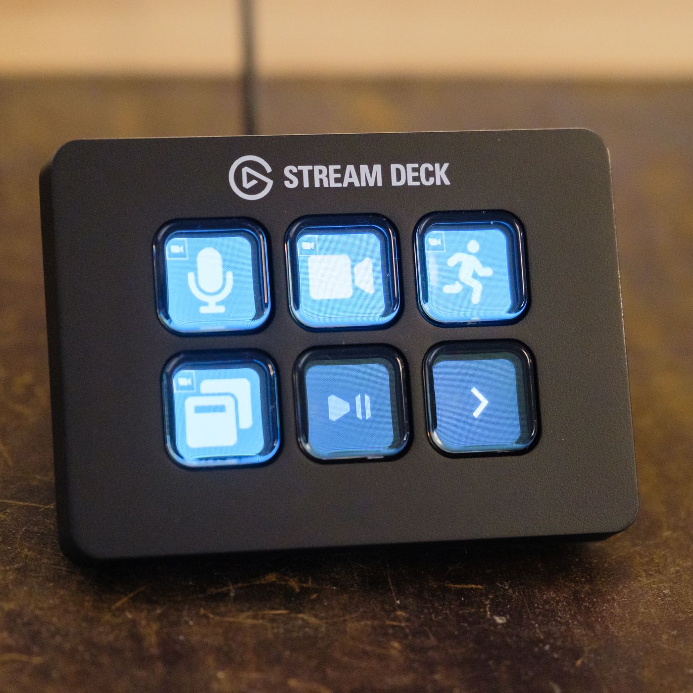 A Stream Deck Mini is the perfect little Zoom controller - The Verge