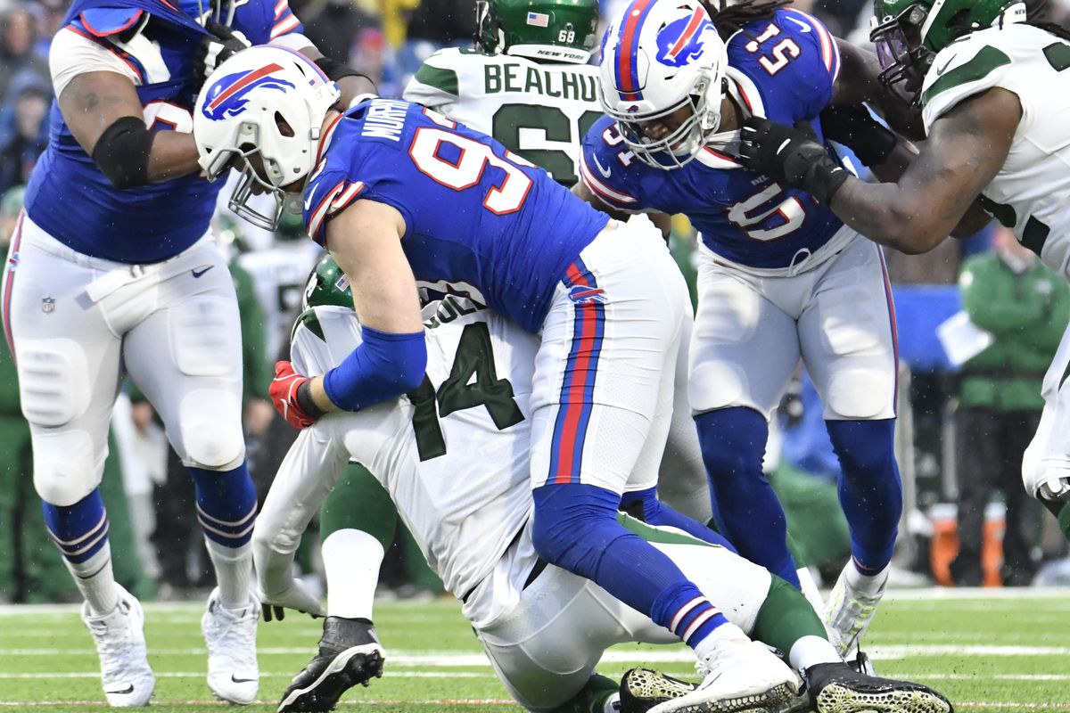 Buffalo Bills defensive end Trent Murphy makes a sack on New York Jets quarterback Sam Darnold in the fourth quarter at New Era Field.