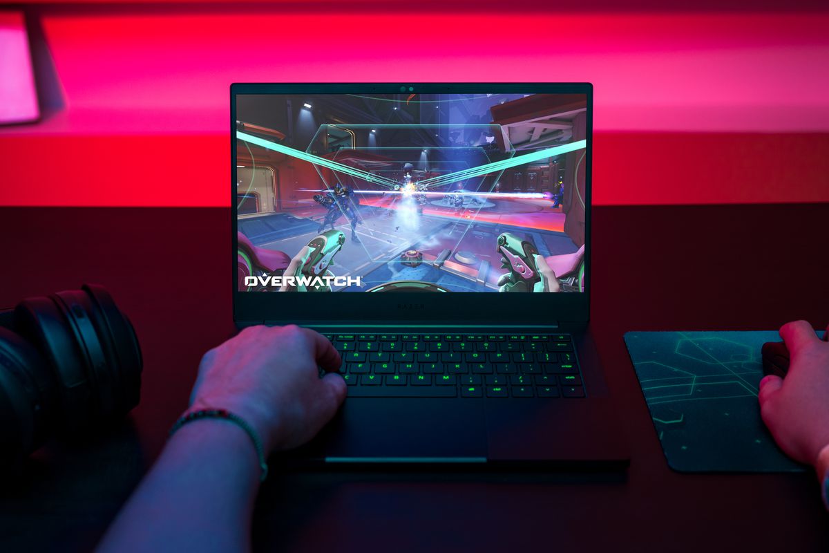 Razer's new Blade Stealth can run Doom at 60 frames per second - The Verge