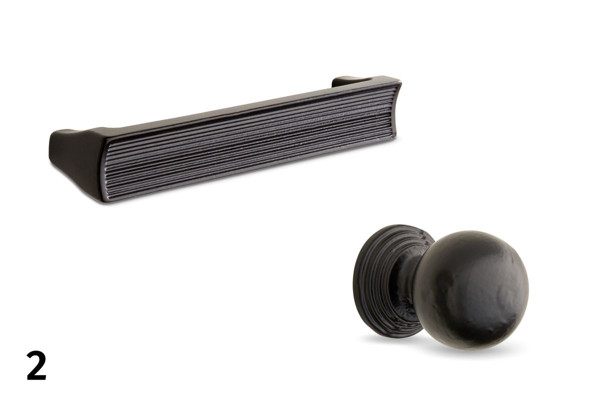 Matching black knobs and pulls