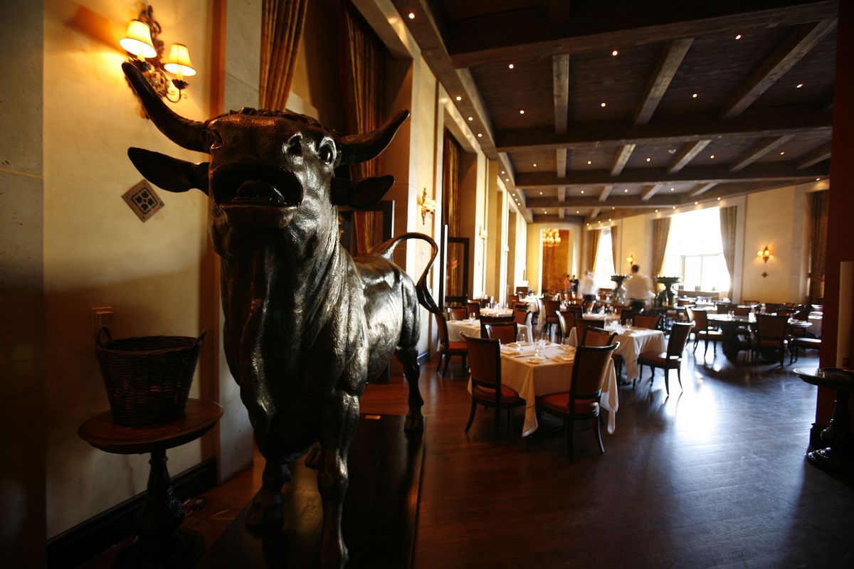 A life-sized statue of rodeo bull Bodacious at Carnevino