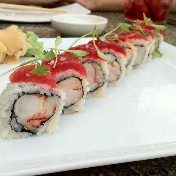 Lobster and tuna roll at Yellowtail