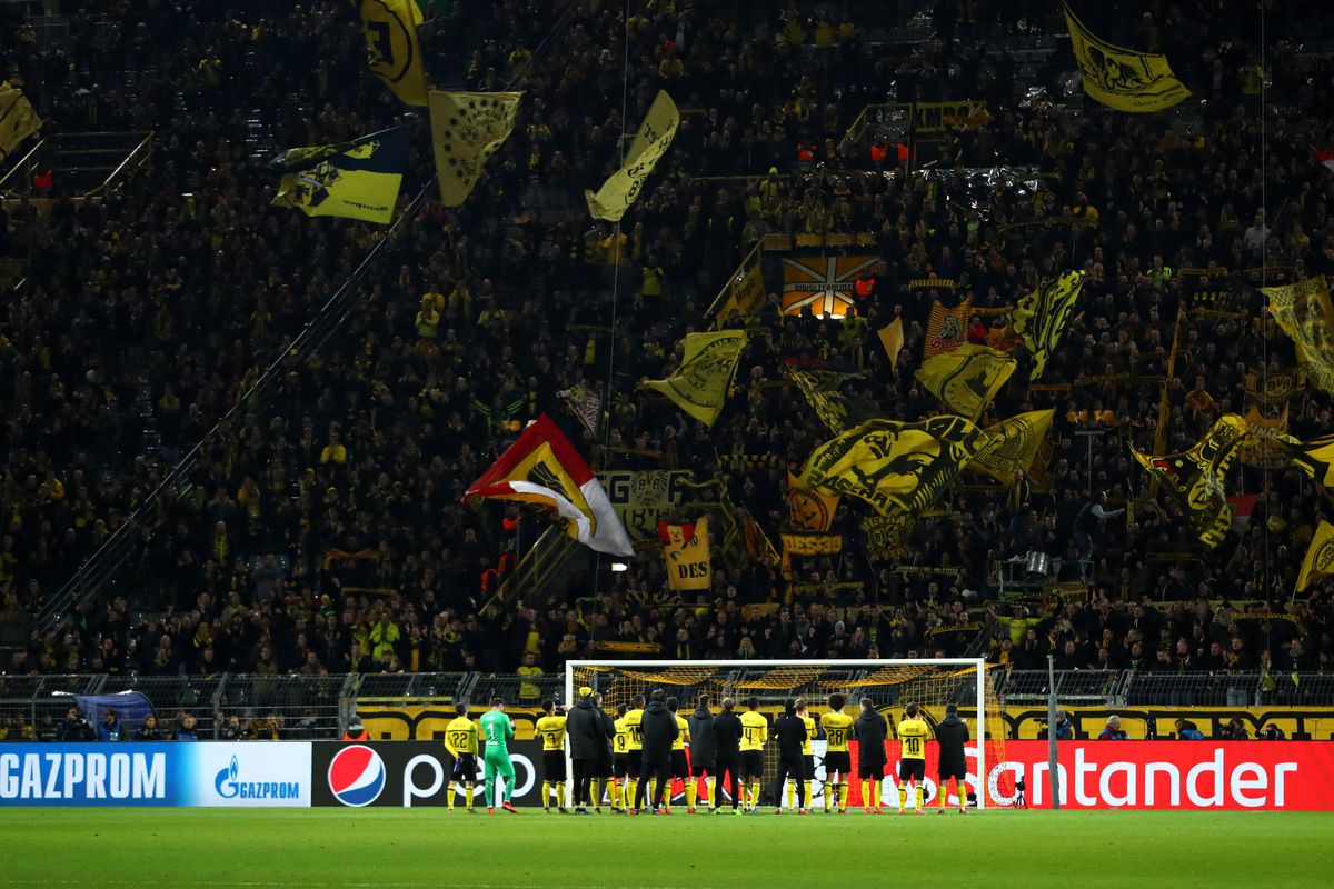 Borussia Dortmund v Tottenham Hotspur - UEFA Champions League Round of 16: Second Leg For Santander