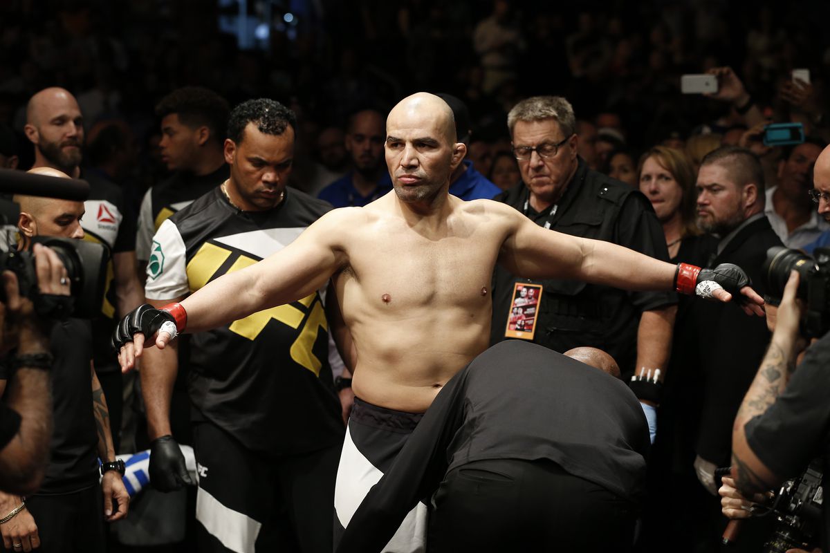 MMA: UFC Fight Night-Teixeira vs Evans