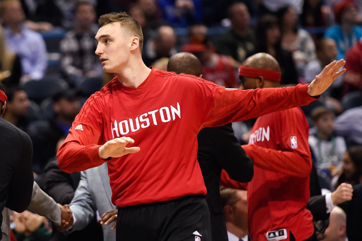NBA: Houston Rockets at Milwaukee Bucks