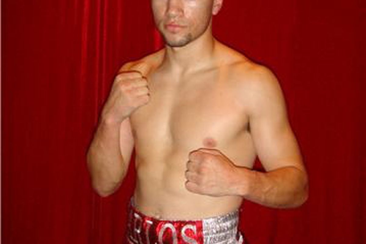 Lightweight Carlos Molina is one of three fresh faces that Golden Boy Promotions signed to new contracts. (via <a href="http://sdfights.com/wp-content/uploads/2009/05/molina21.jpg">sdfights.com</a>)