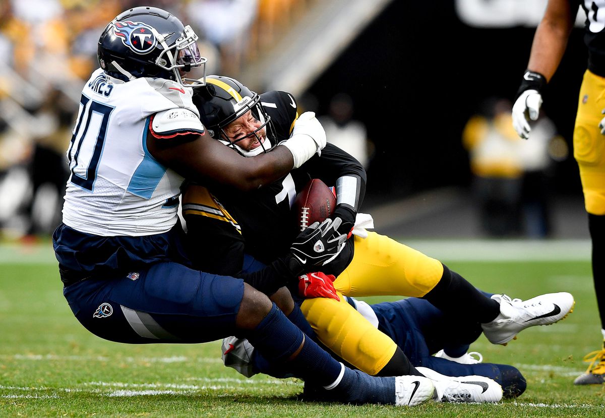 NFL: Tennessee Titans vs. Pittsburgh Steelers