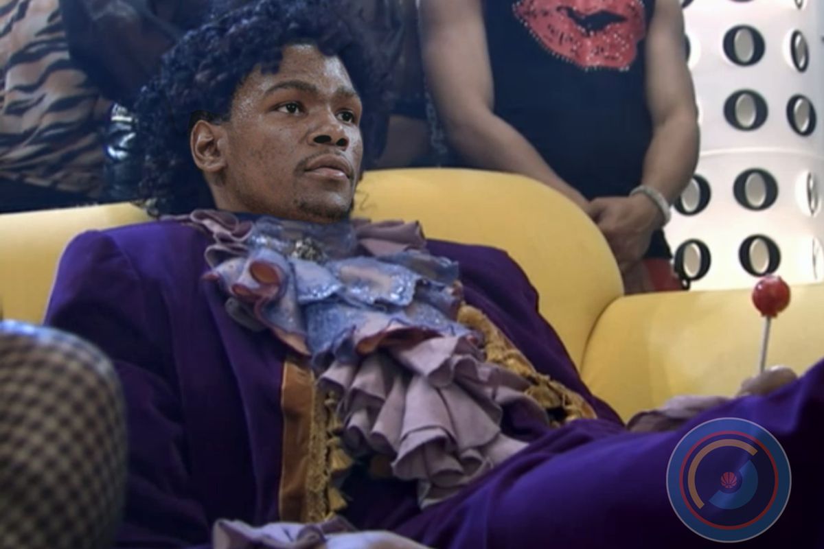 Game. Blouses.