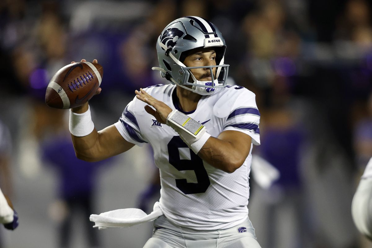Kansas State Wildcats quarterback Adrian Martinez throws a pass in the first quarter against the TCU Horned Frogs at Amon G. Carter Stadium.&nbsp;