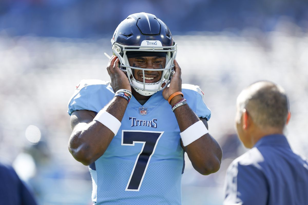 Malik Willis #7 of the Tennessee Titans reacts during warmups before the game against the Indianapolis Colts at Nissan Stadium on October 23, 2022 in Nashville, Tennessee.