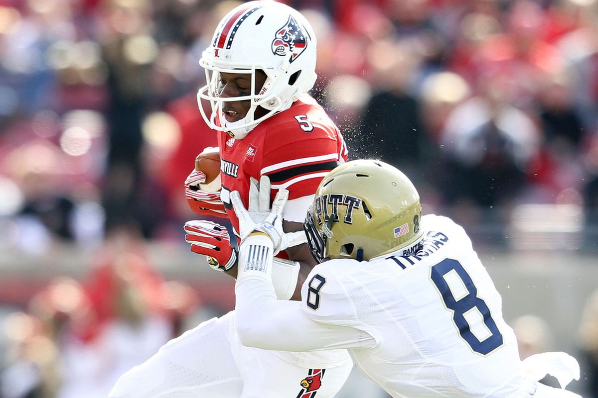 Pitt's defense shut down Louisville on Saturday (Photo by Andy Lyons/Getty Images)