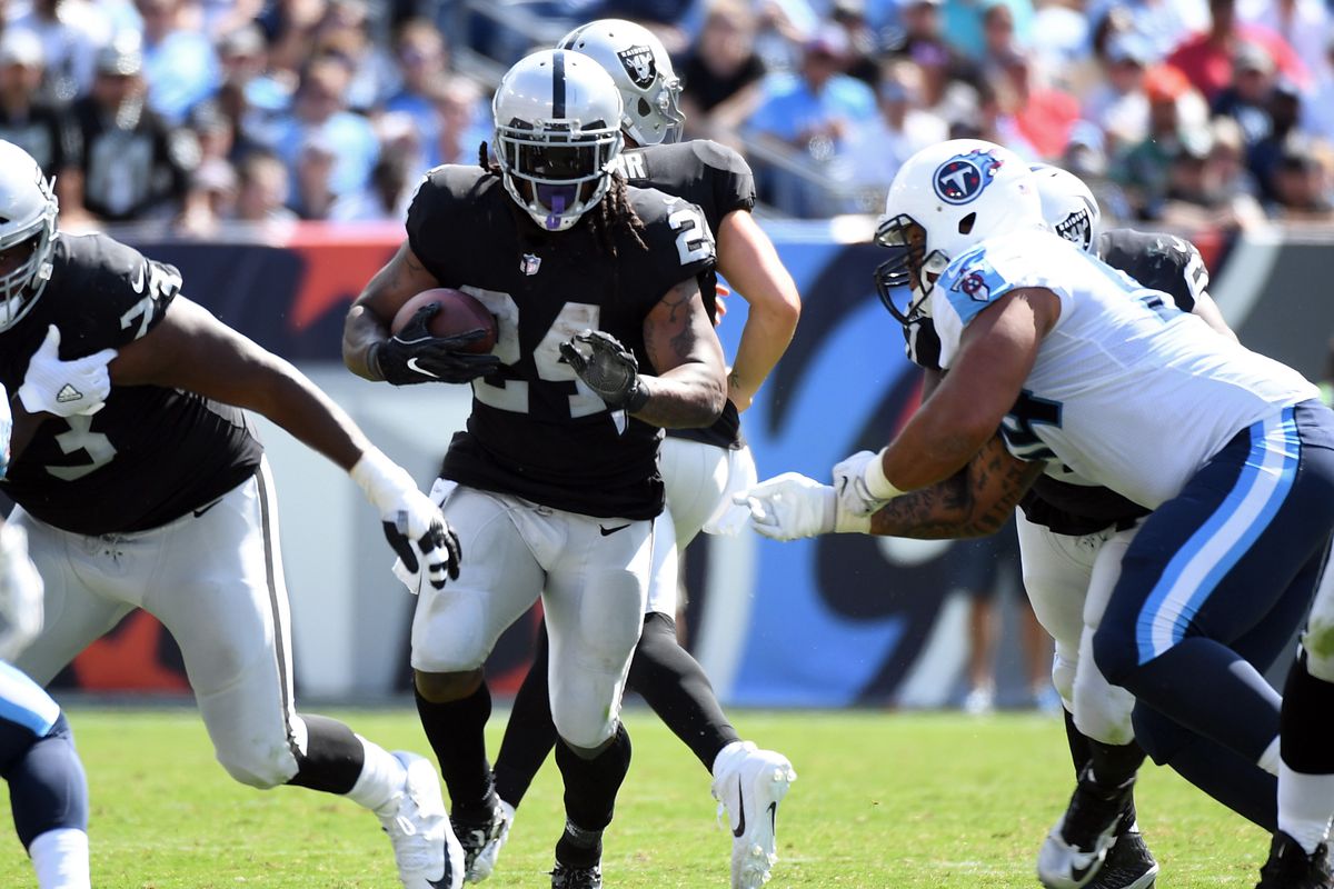 NFL: Oakland Raiders at Tennessee Titans