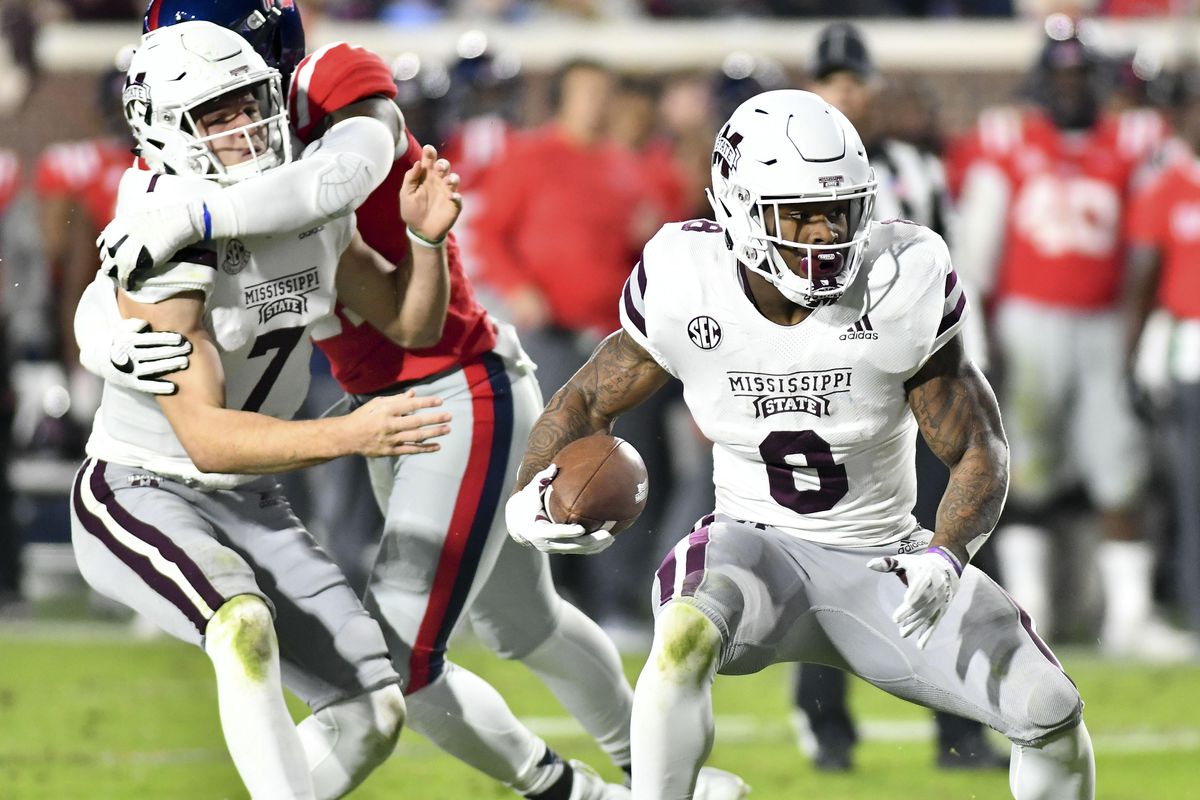 NCAA Football: Mississippi State at Mississippi
