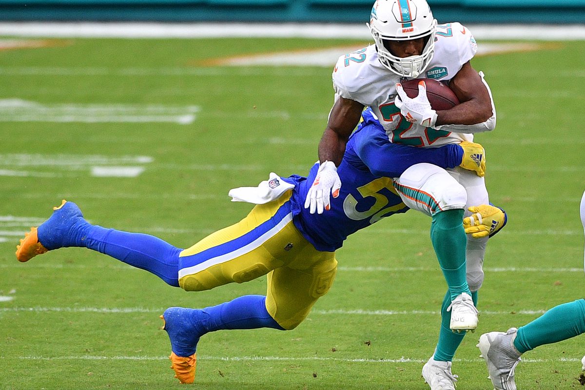 Matt Breida #22 of the Miami Dolphins runs with the ball against the Los Angeles Rams at Hard Rock Stadium on November 01, 2020 in Miami Gardens, Florida.