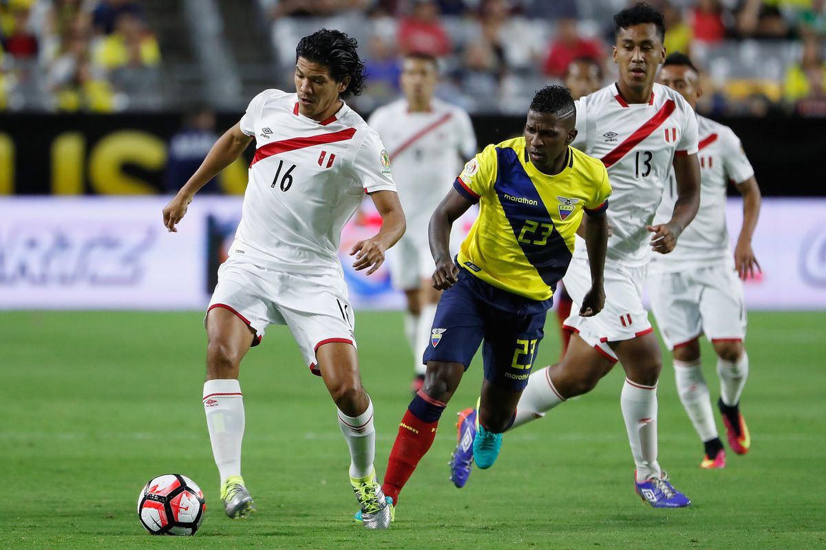 Bolaños (in yellow): Helped Ecuador mount a crucial comeback.