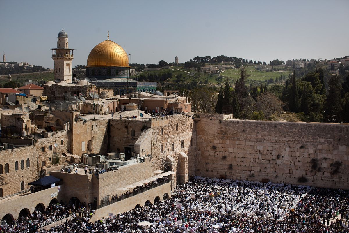 Jerusalem: the Western Wall and the Dome of the Rock. (July, 2014)