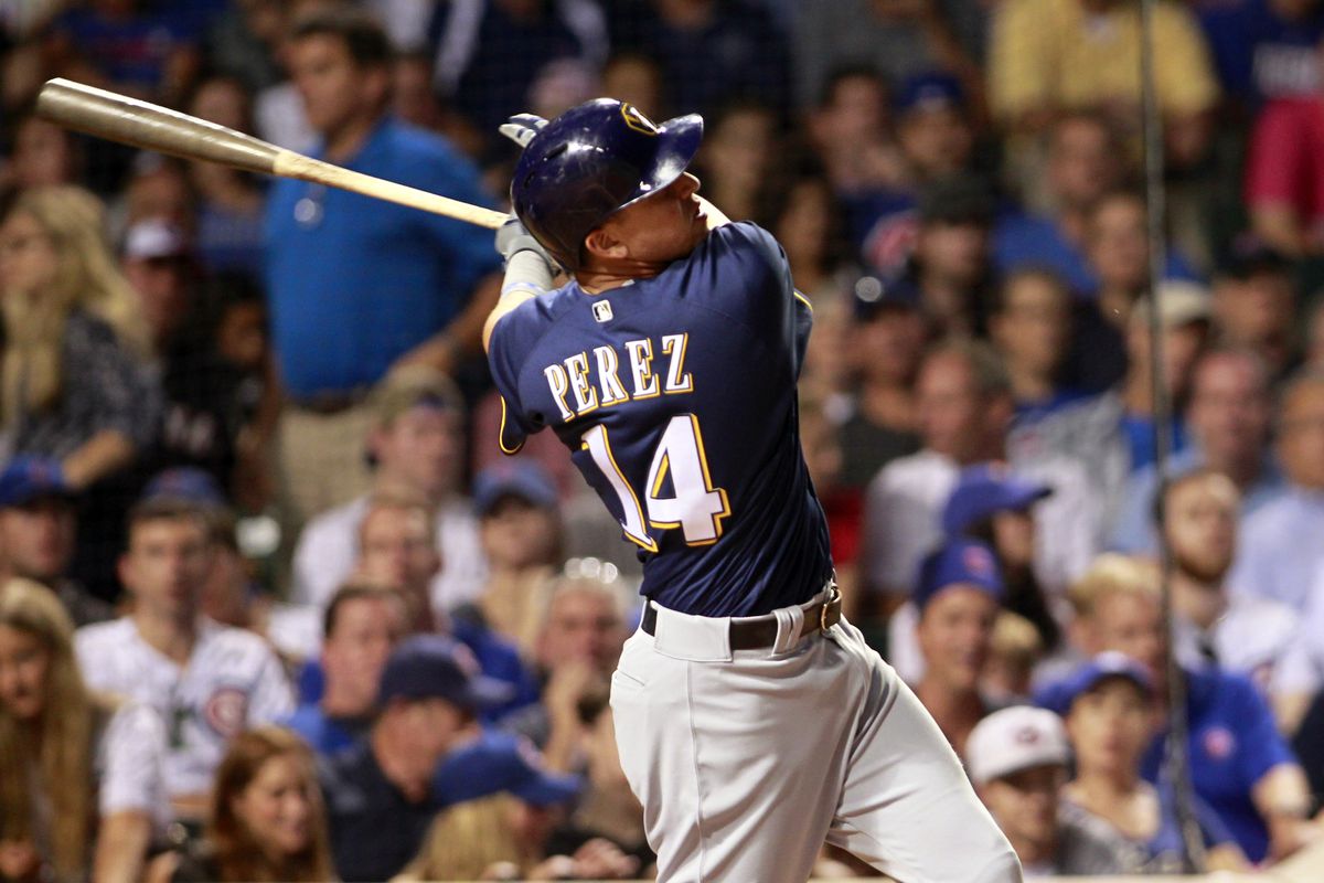 Hernan drove in all of the Brewers' runs in the double header yesterday