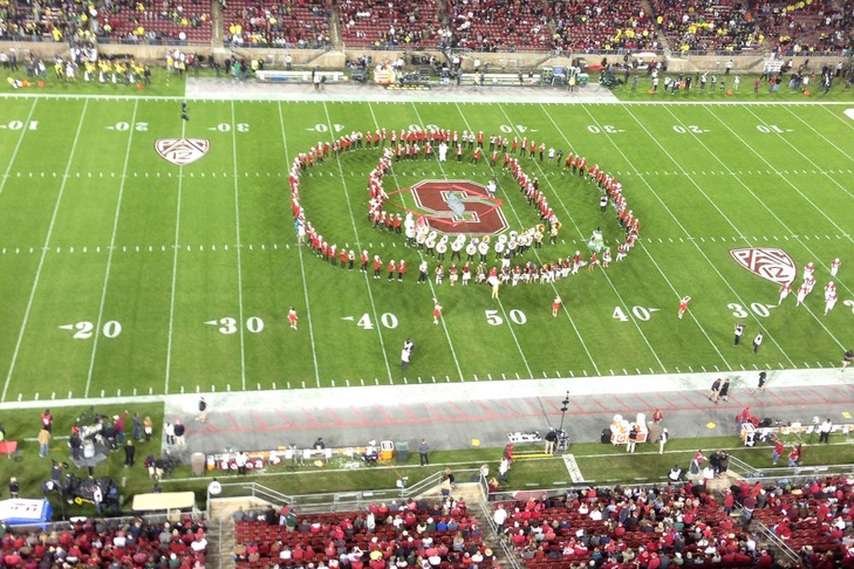 Stanford's band forms the Oregon logo. Because it's Stanford.