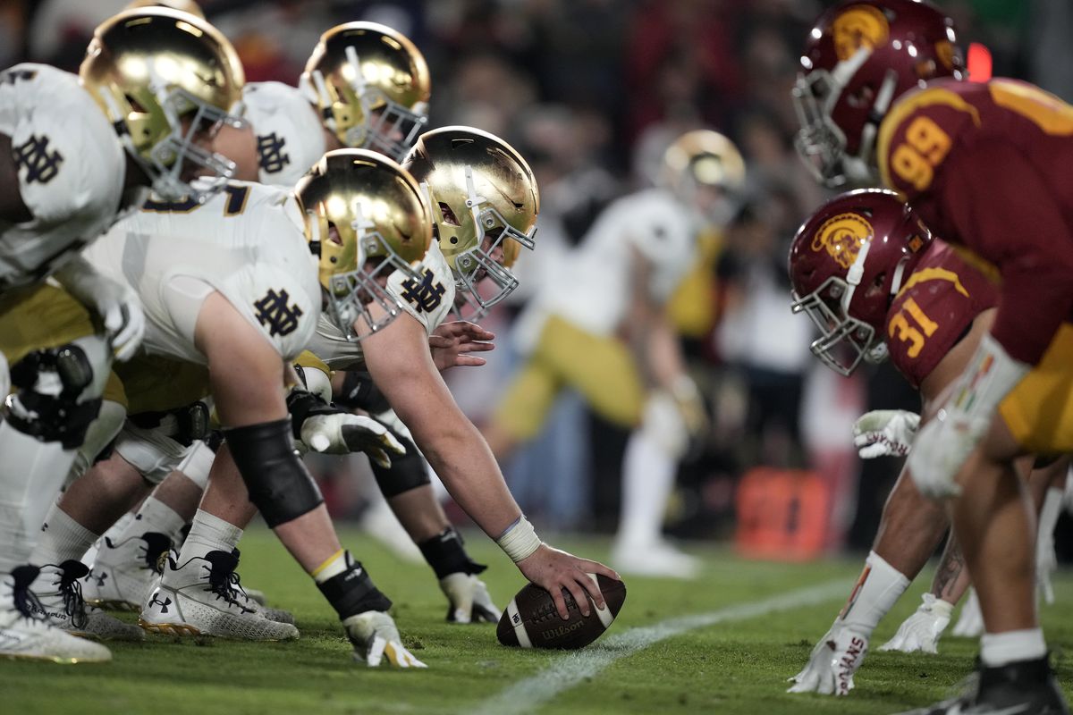 NCAA Football: Notre Dame at Southern California
