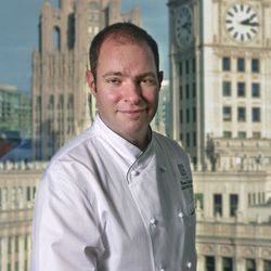 <a href="http://eater.com/archives/2012/10/16/thomas-lents-interview-october-2012.php">Eater Interviews: Thomas Lents on Sixteen's Rise, Michelin, and Chicago</a> 