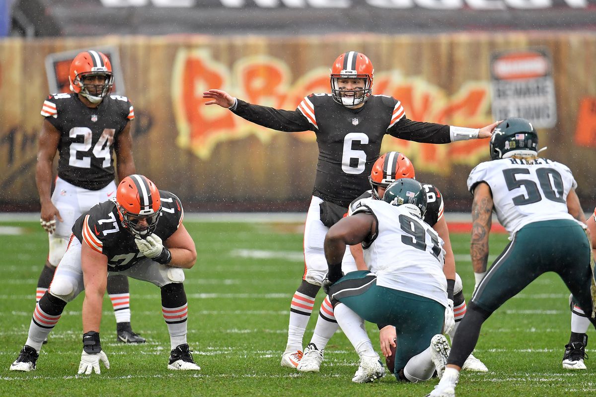 Baker Mayfield #6 of the Cleveland Browns calls a play at the line of scrimmage during the first half against the Philadelphia Eagles at FirstEnergy Stadium on November 22, 2020 in Cleveland, Ohio.