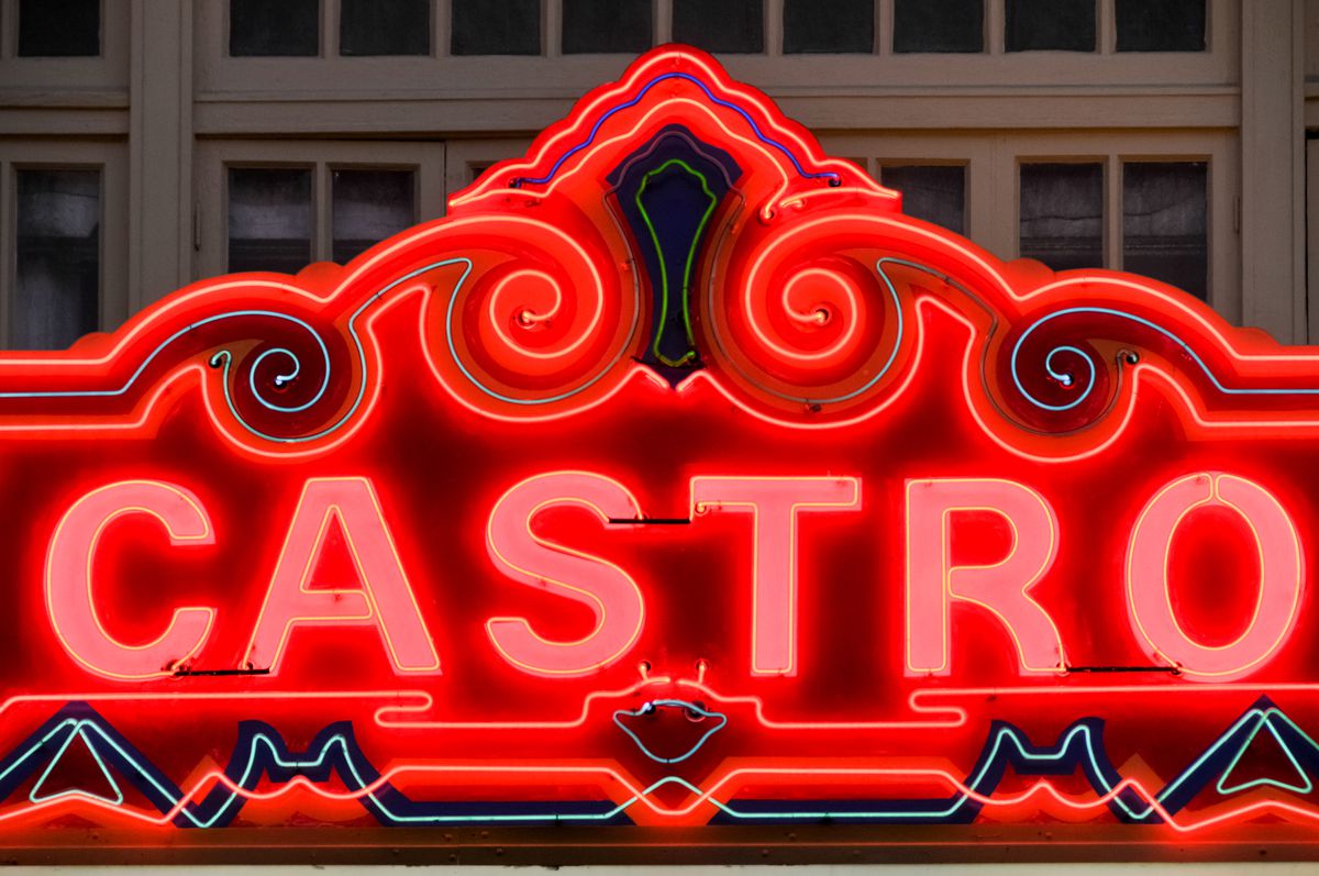 Neon dreams: 16 old movie theater marquees around the Bay Area - Curbed SF