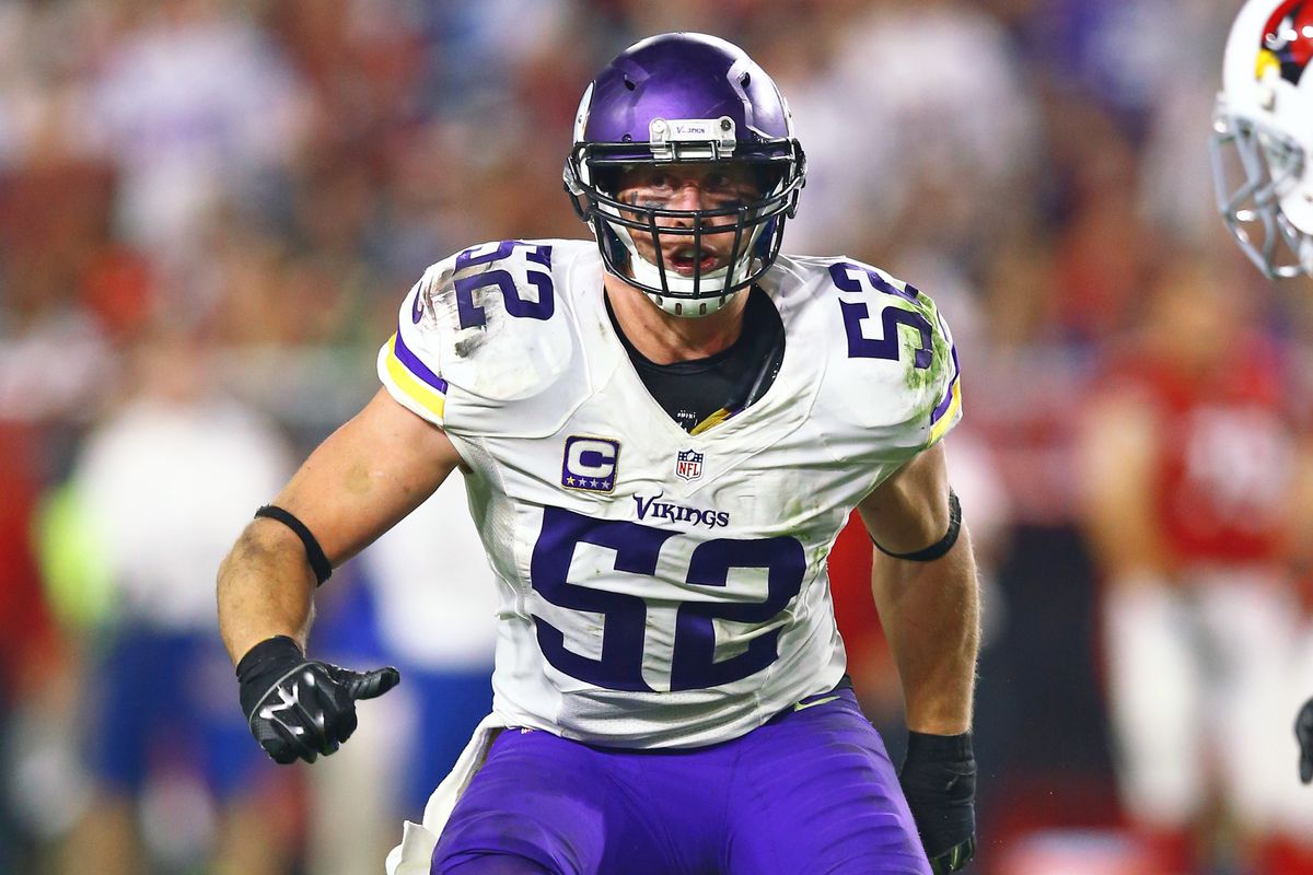 Will the Vikings bring back Chad Greenway for one last rodeo?