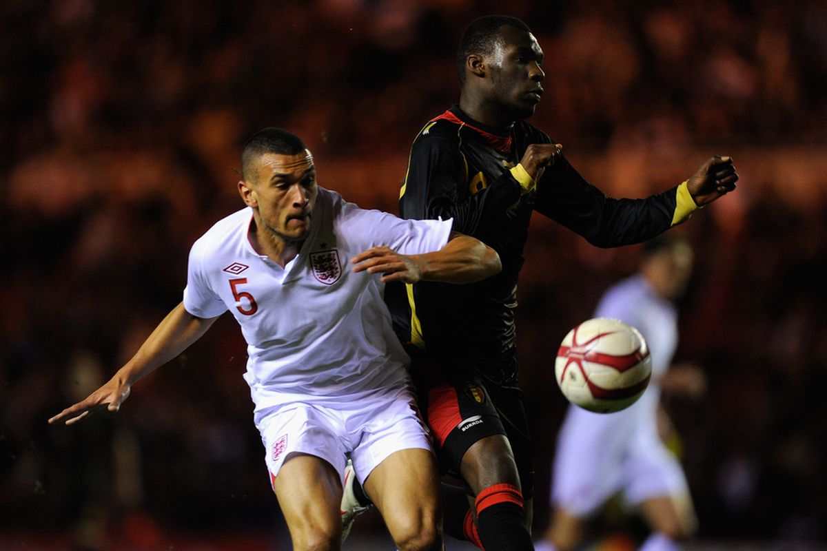 However, this photo presents an excellent argument why Christian Benteke should start for Belgium.