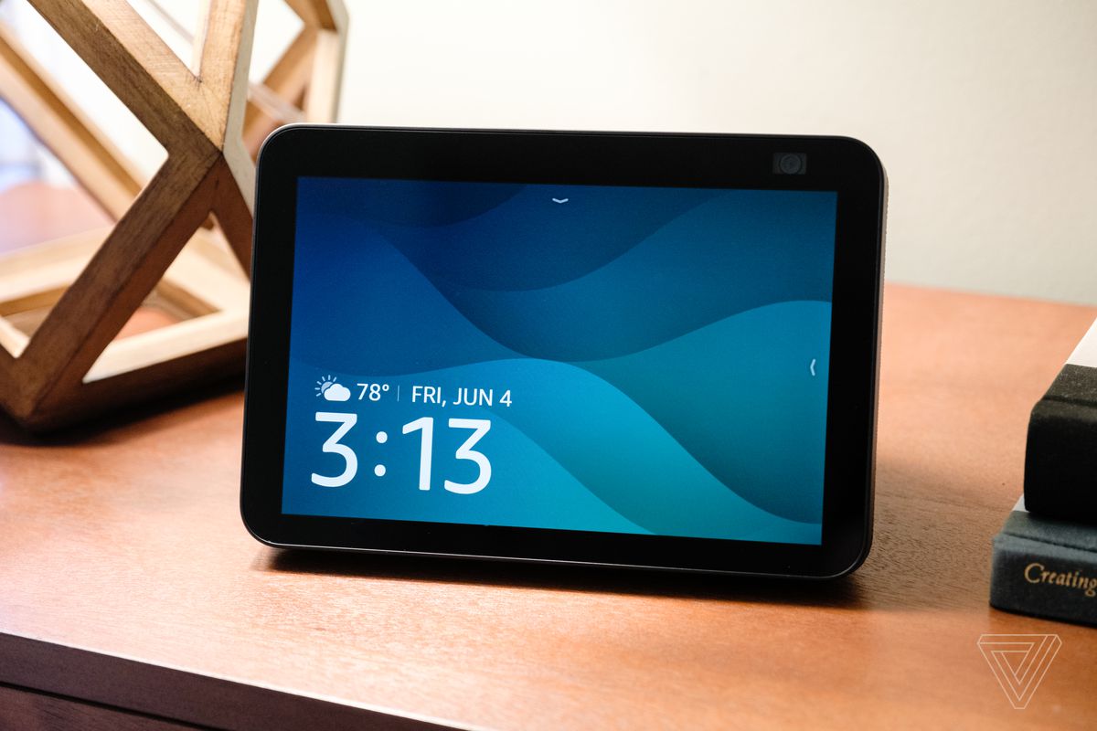 Amazon Echo Show 8 second-gen review: still the best Alexa smart display -  The Verge