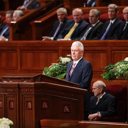 President Dieter F. Uchtdorf, second counselor in the First Presidency, conducts the meeting in the Conference Center in Salt Lake City during the afternoon session of the LDS Church’s 187th Annual General Conference on Sunday, April 2, 2017.