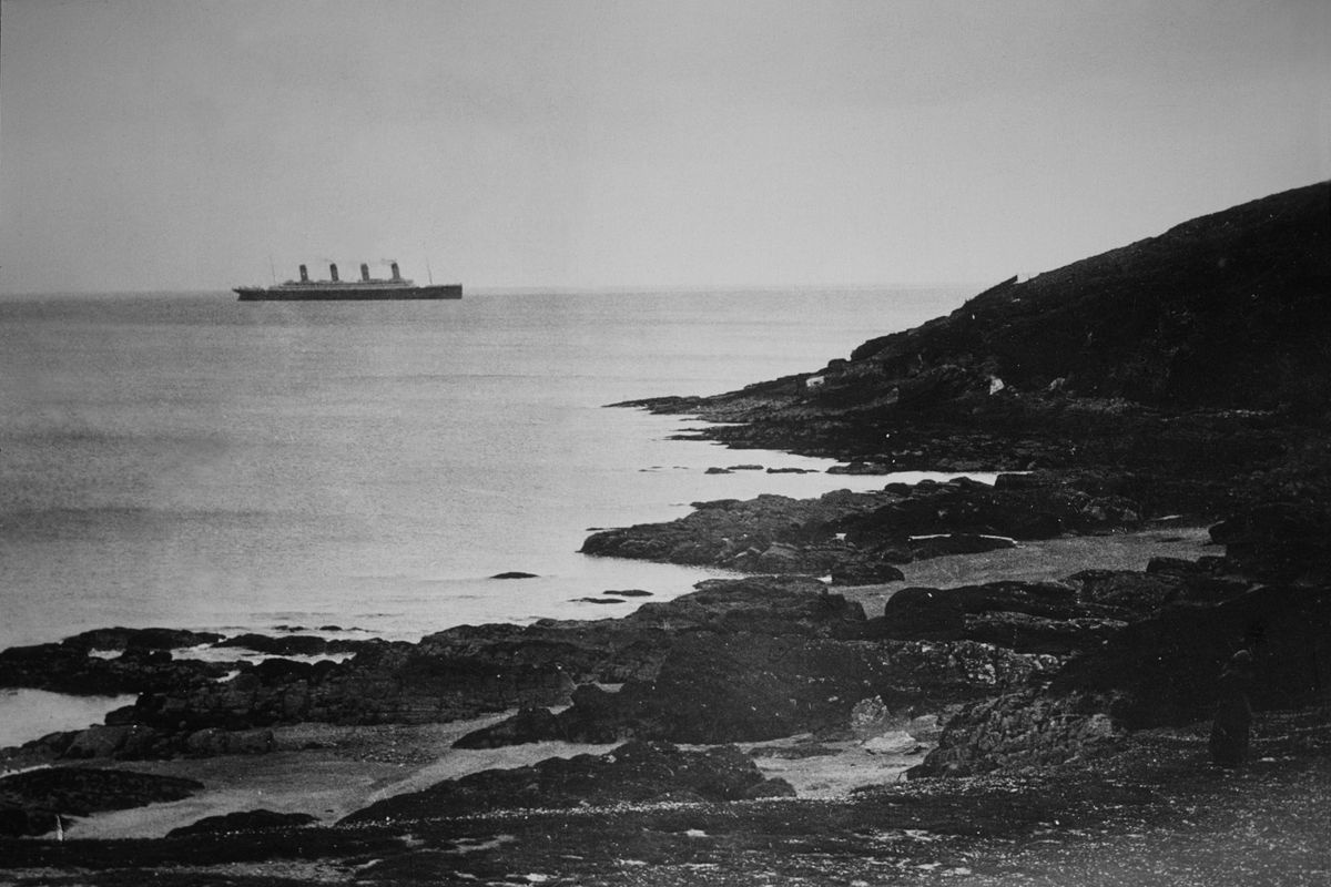 The Titanic Sailing From Ireland to New York