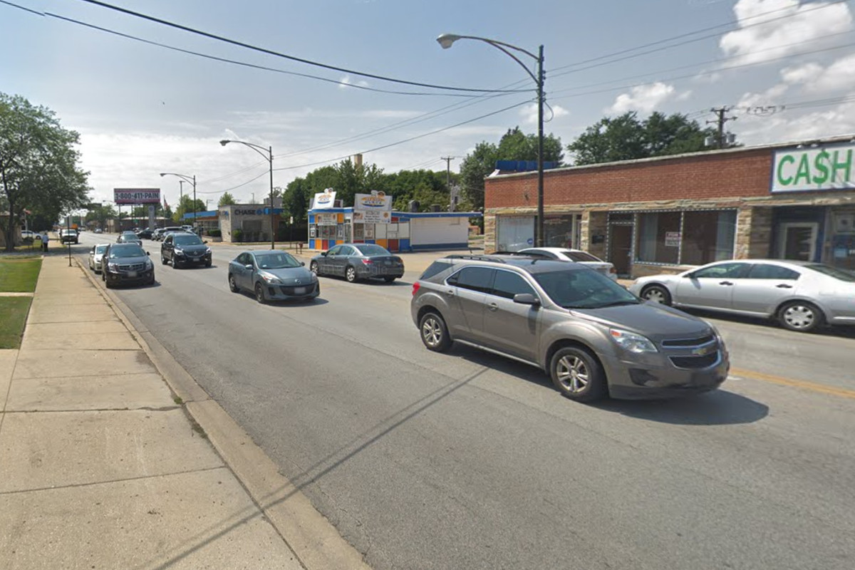 A man was shot dead May 31, 2020, in the 8300 block of South Kedzie Avenue