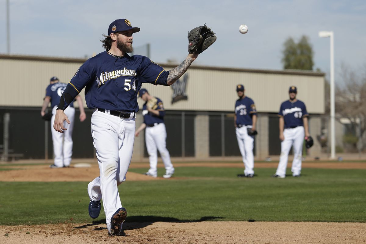 MLB: Milwaukee Brewers-Workouts