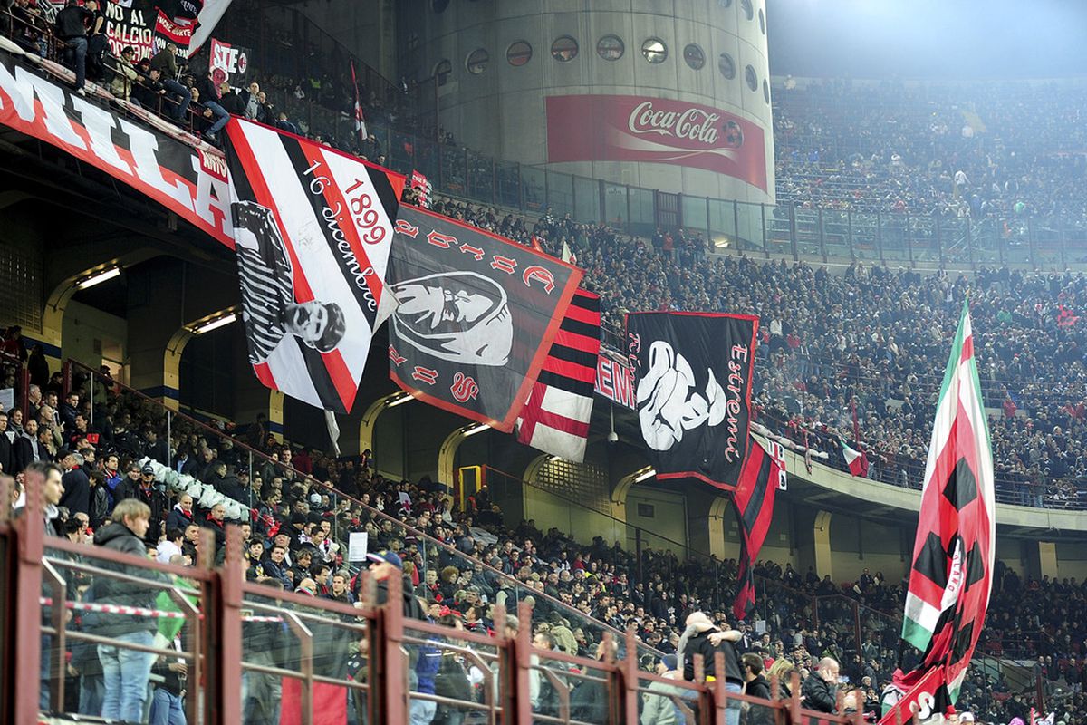 MILAN, ITALY - FEBRUARY 25:  Milan fans show their support during the Serie A match between AC Milan and Juventus FC at Stadio Giuseppe Meazza on February 25, 2012 in Milan, Italy.  (Photo by Dino Panato/Getty Images)