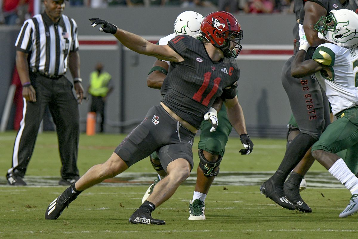 COLLEGE FOOTBALL: SEP 02 USF at NC State