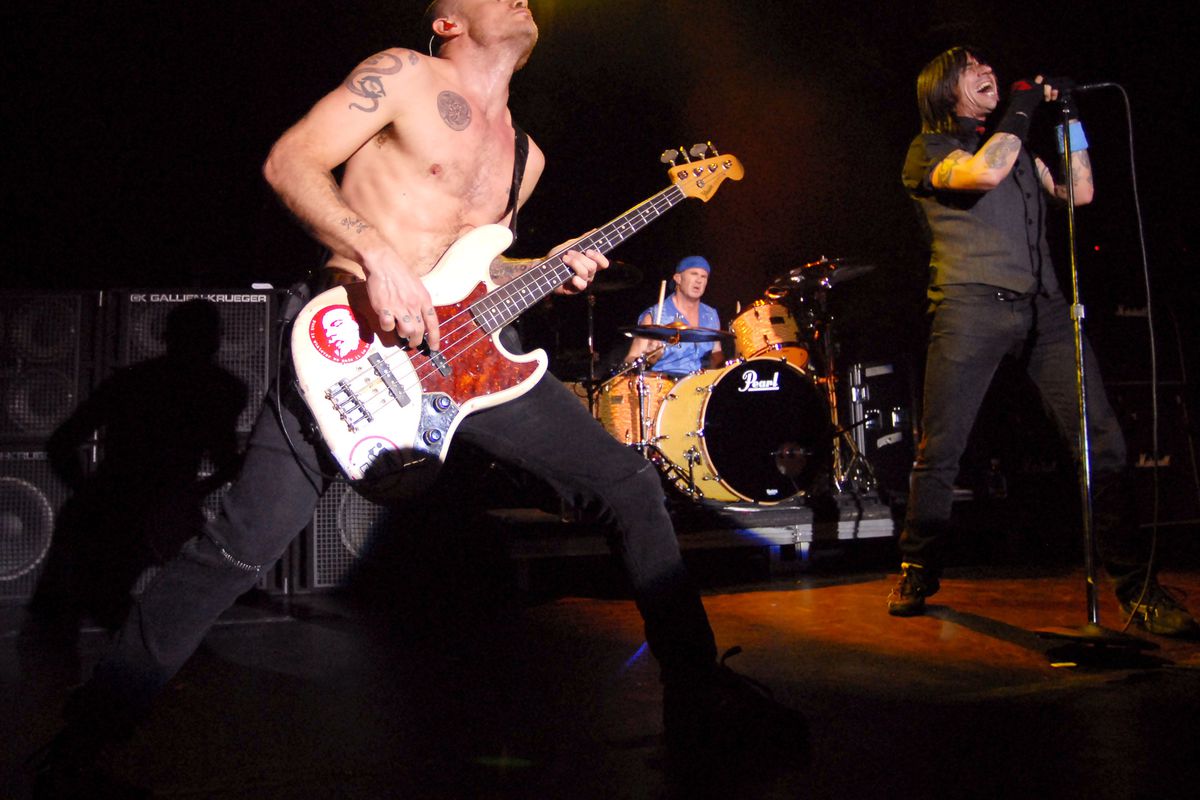 The Red Hot Chili Peppers perform in 2006
