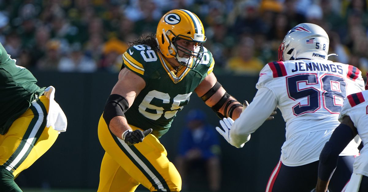 Packers Week 4 Snap Counts: Bakhtiari plays nearly-full game, Ford in for Amos at safety
