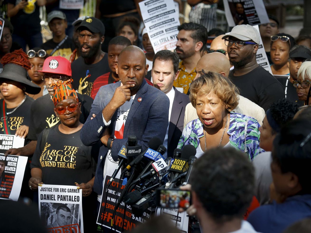 The Officer Who Used A Chokehold On Eric Garner Was Fired But The