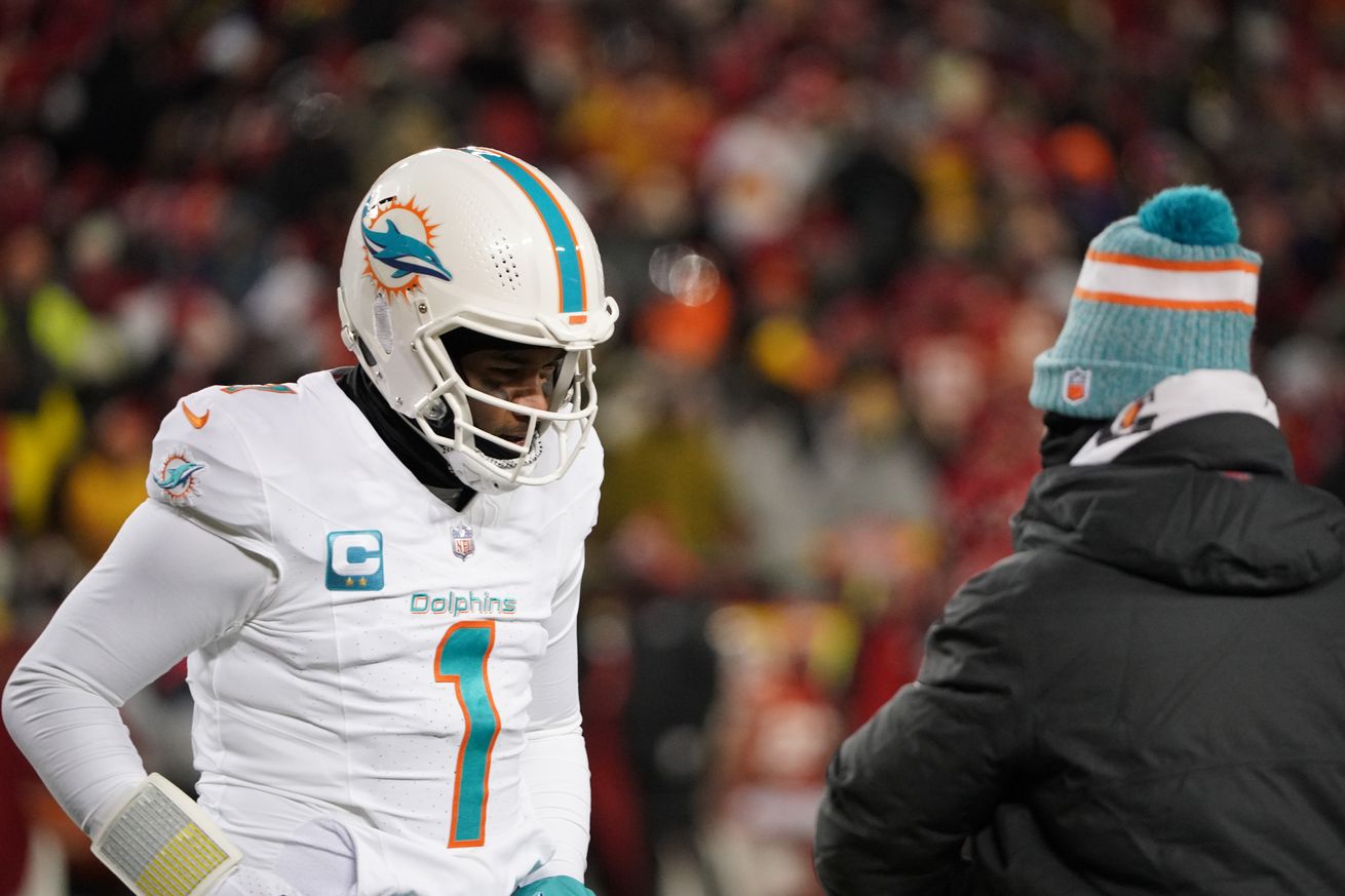 Should Dolphins keep options open at quarterback - The Splash Zone 1/19/24