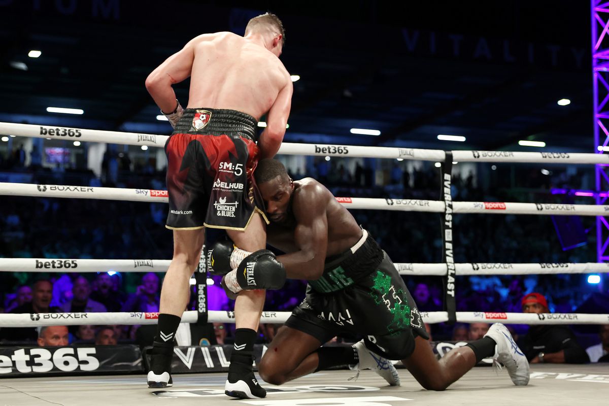 Chris Billam-Smith is a world champion after one of the strangest fights you’ll ever see with Lawrence Okolie