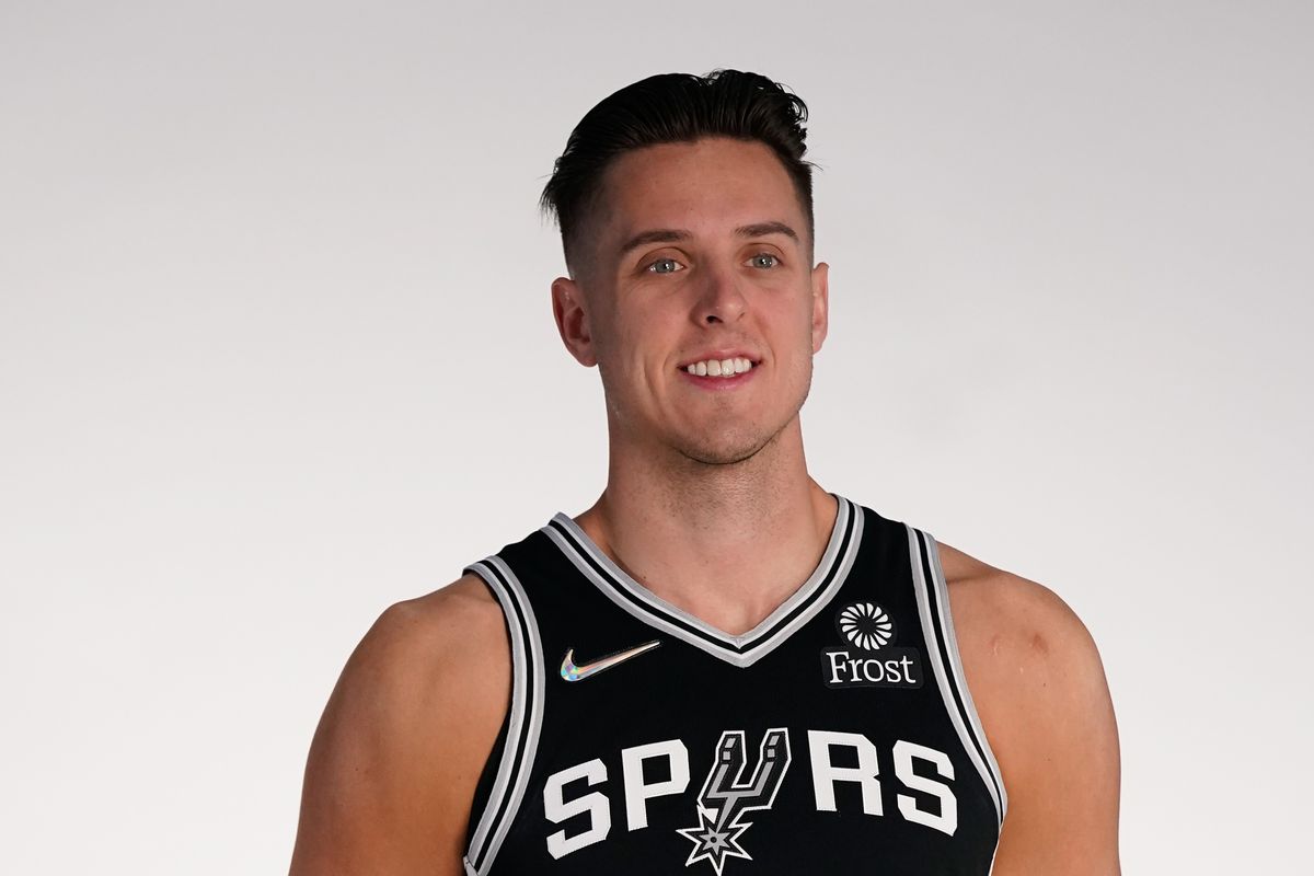 What Zach Collins imminent return means for the Spurs - Pounding