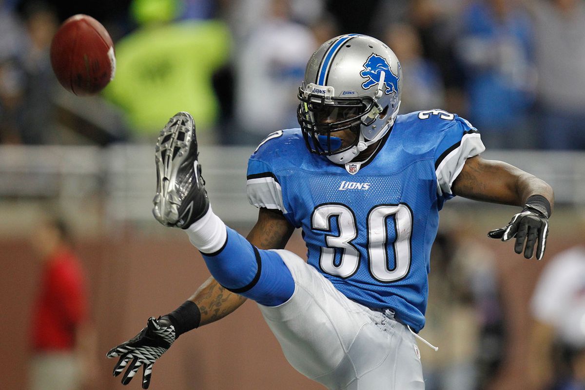 DETROIT, MI - NOVEMBER 20:  Kevin Smith #30 of the Detroit Lions celebrates a second quarter touchdown while playing the Carolina Panthers at Ford Field on November 20, 2011 in Detroit, Michigan.  (Photo by Gregory Shamus/Getty Images)